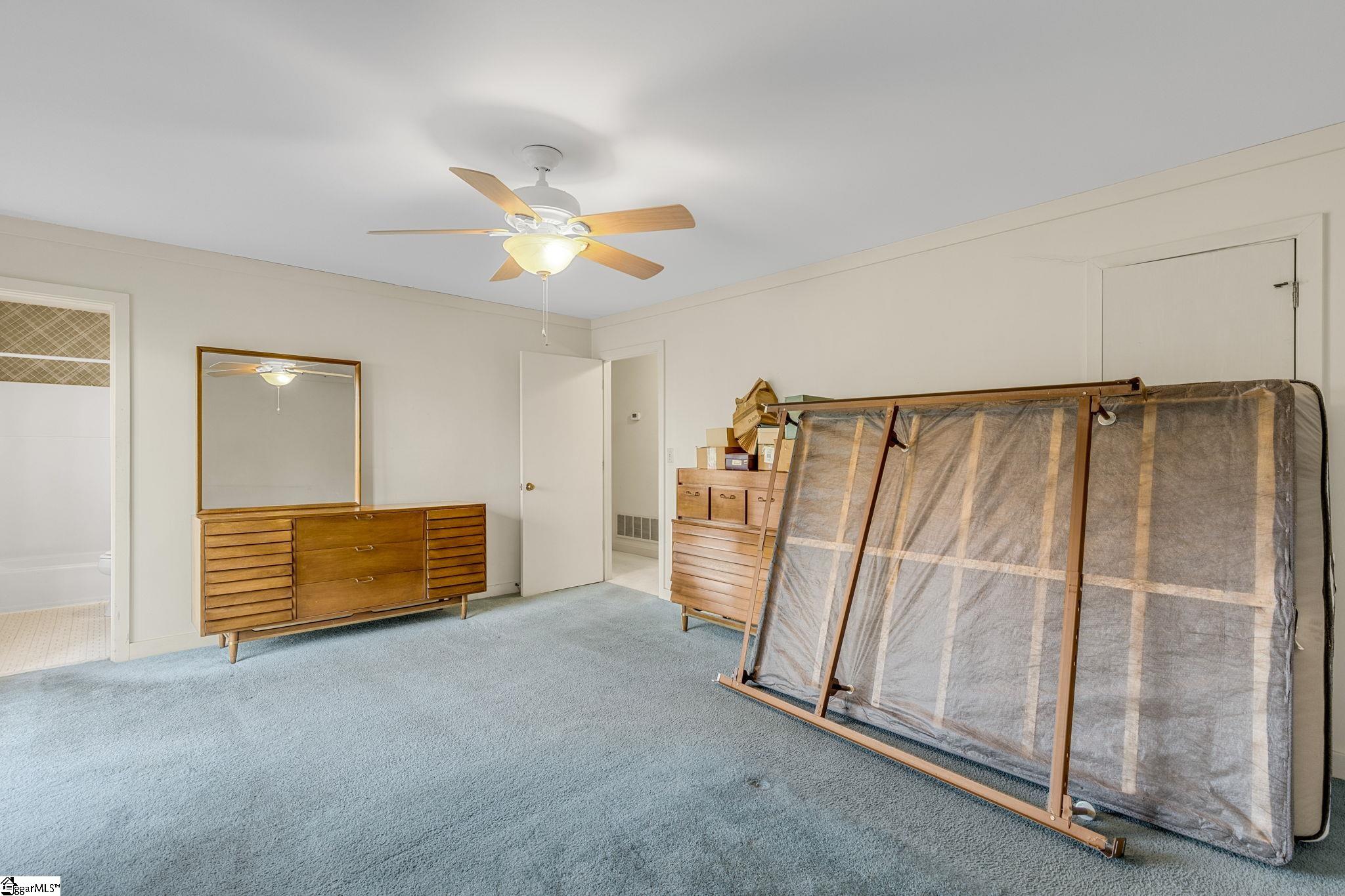 105 Oak Ridge Court Greer, SC 29650 - Photo 17 of 36 Gallery Image 17