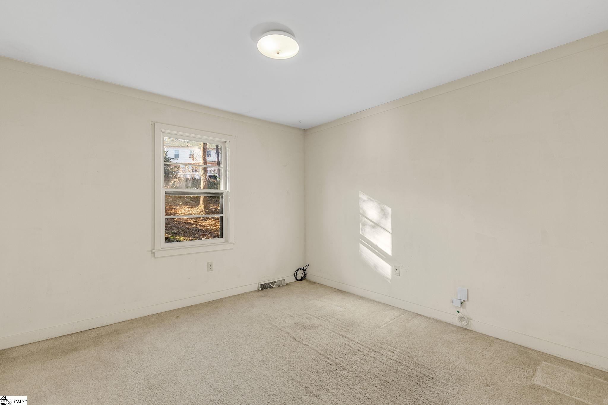 105 Oak Ridge Court Greer, SC 29650 - Photo 21 of 36 Gallery Image 21
