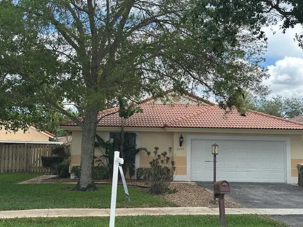 $3,500 | 6100 West Falcons Lea Drive, Davie, FL 33331