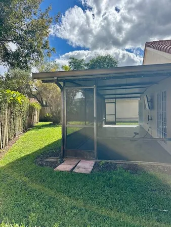 $3,500 | 6100 West Falcons Lea Drive, Davie, FL 33331