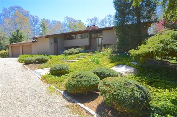 30 Alden Road Marion, MA 02738 - Photo 1 of 17 Gallery Image 1