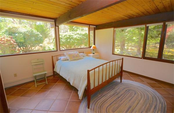 30 Alden Road Marion, MA 02738 - Photo 12 of 17 Gallery Image 12