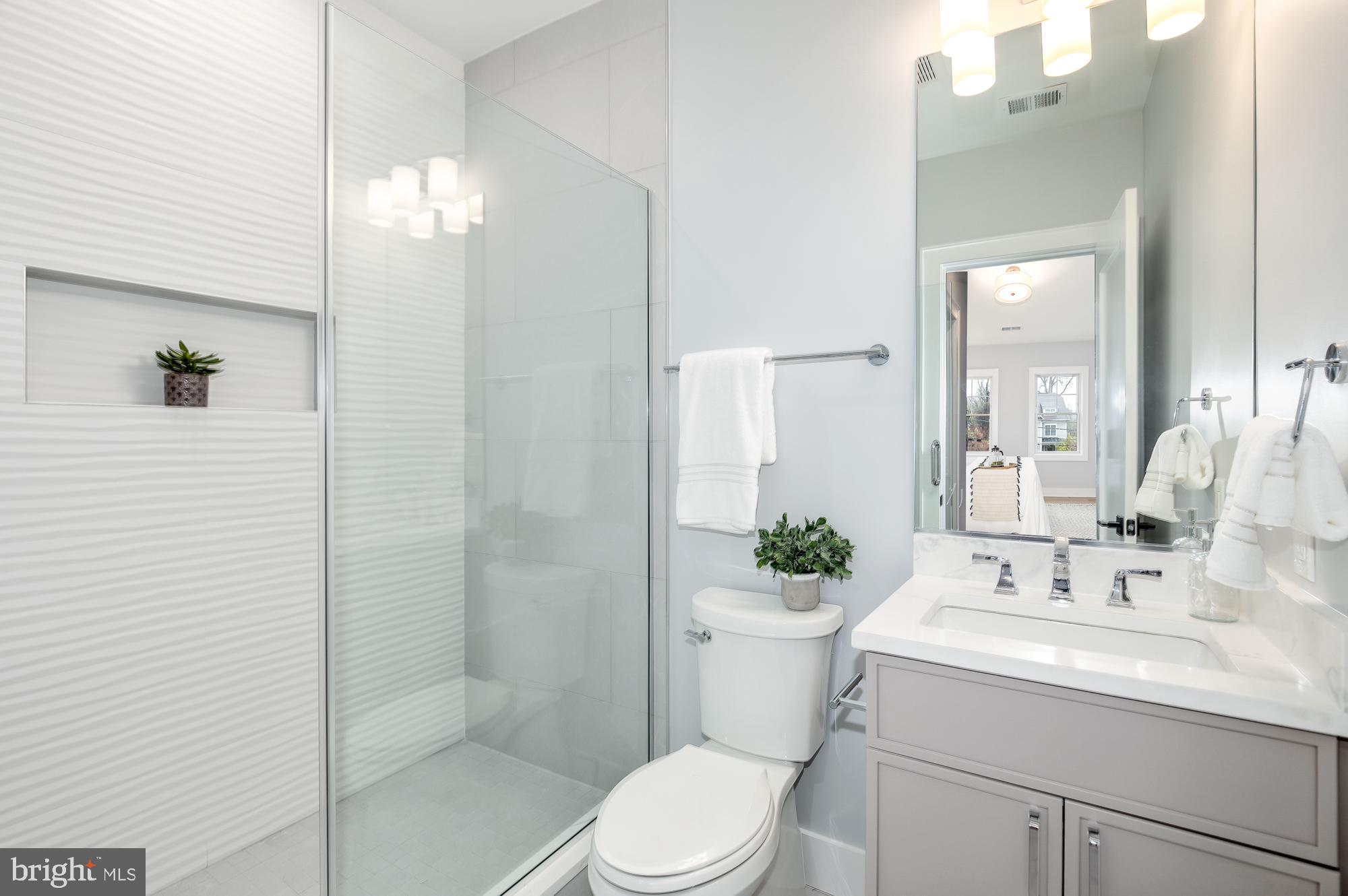 5614 Northfield Road Bethesda, MD 20817 - Photo 32 of 48 Gallery Image 32