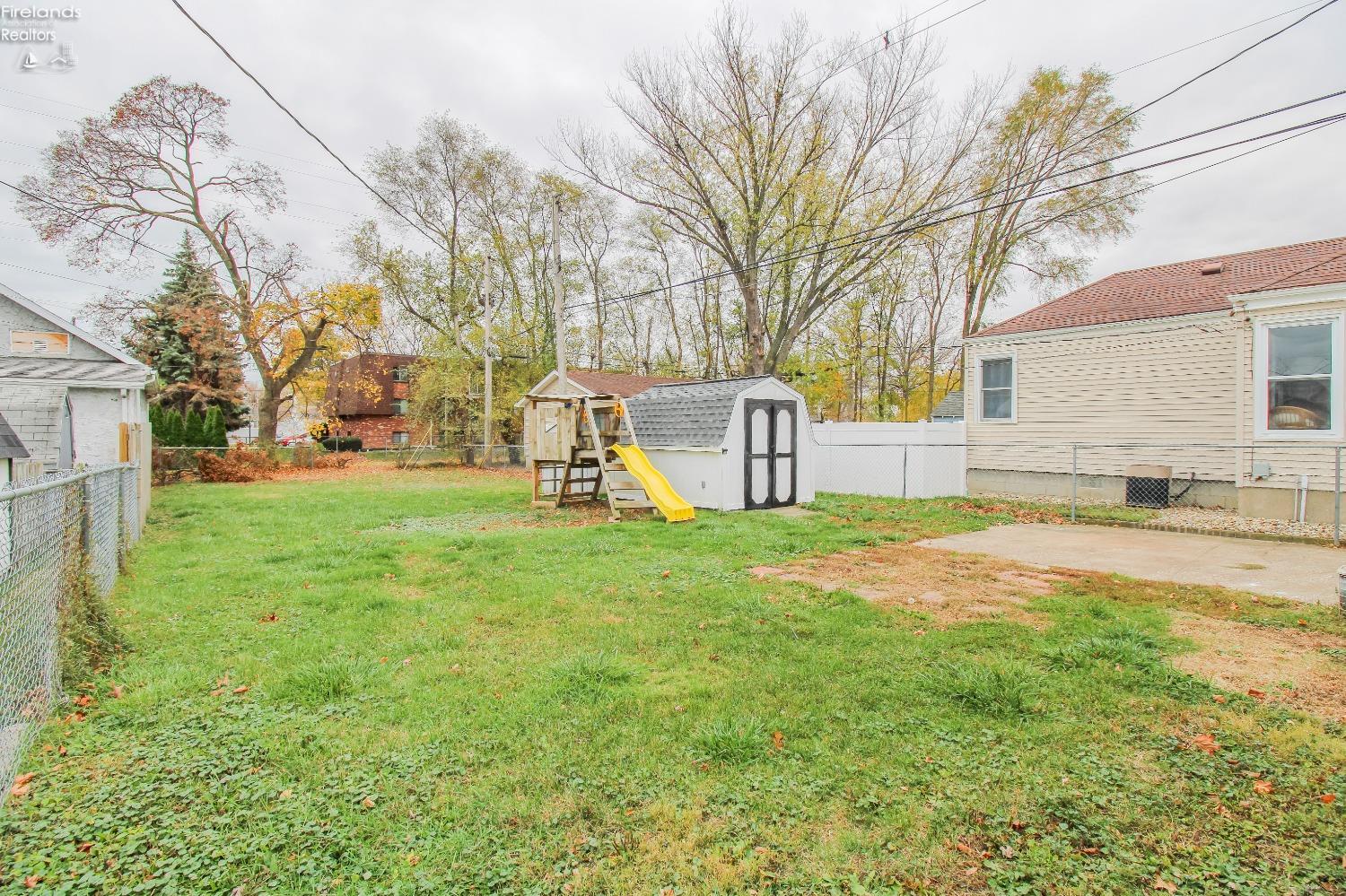 1106 Hollyrood Road Sandusky, OH 44870 - Photo 21 of 22 Gallery Image 21