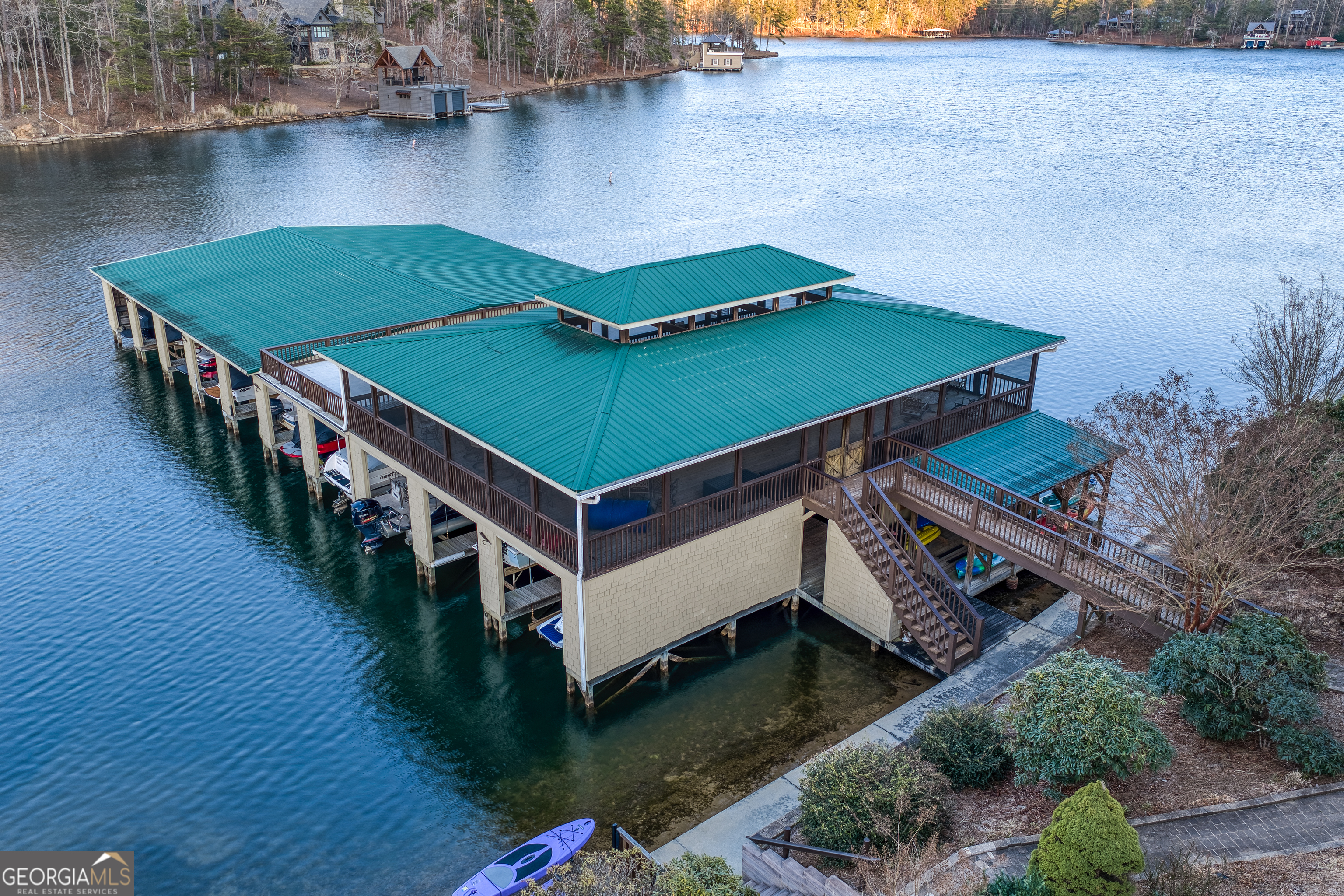 43 Seasons View Court Clarkesville, GA 30523 - Photo 7 of 101