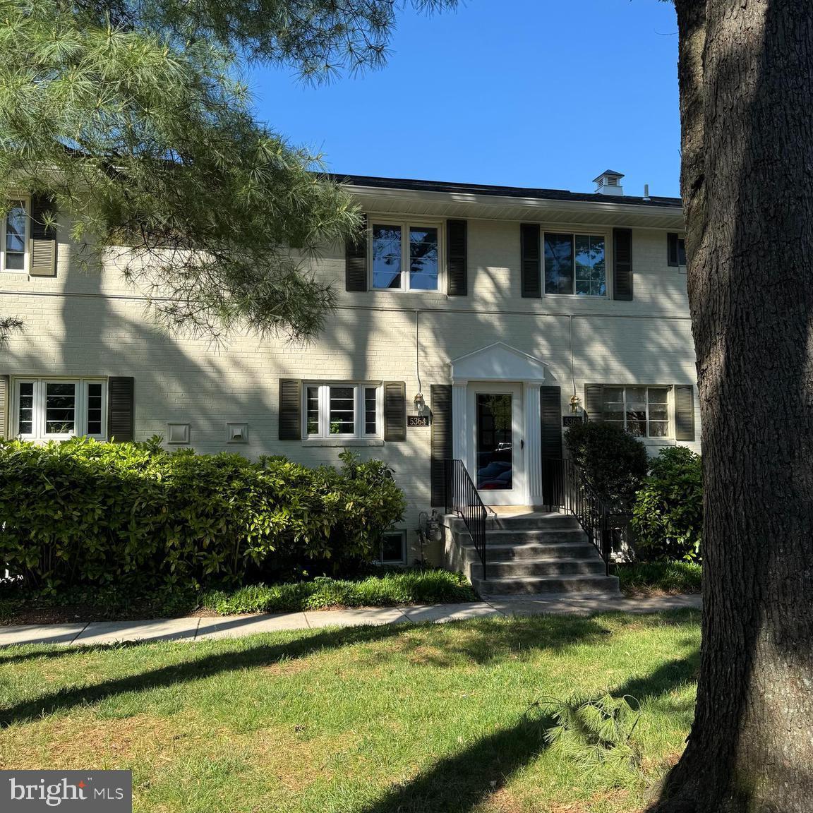 5364 Pooks Hill Road Bethesda, MD 20814 - Photo 1 of 26