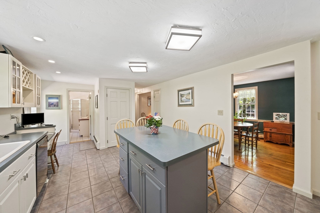 45 Sherman Way Marshfield, MA 02050 - Photo 5 of 20