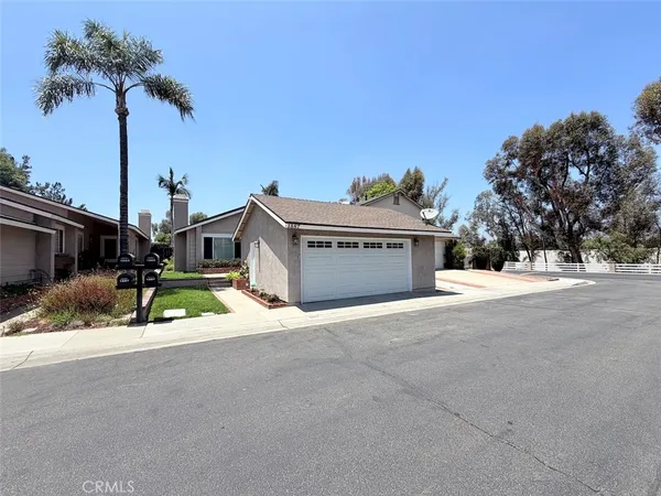 $3,500 | 1887 Sage Street, La Verne, CA 91750