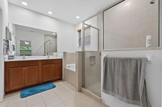 $585,000 | 6978 Broadland Way, Pompano Beach, FL 33073