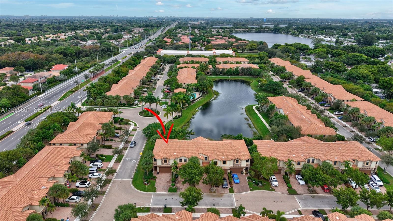 6978 Broadland Way Pompano Beach, FL 33073 - Photo 42 of 56 an aerial view of residential houses with outdoor space