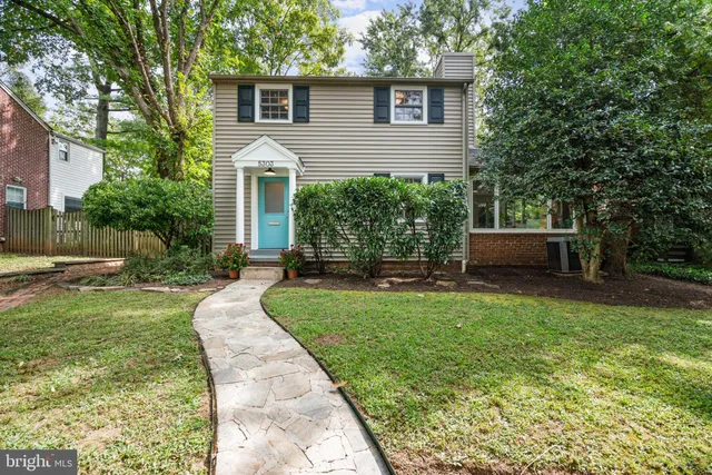 $940,000 | 5303 Wakefield Road, Bethesda, MD 20816