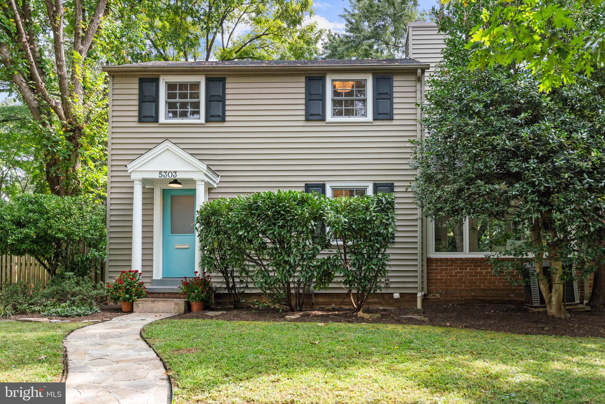 5303 Wakefield Road Bethesda, MD 20816 - Photo 4 of 53 Gallery Image 4