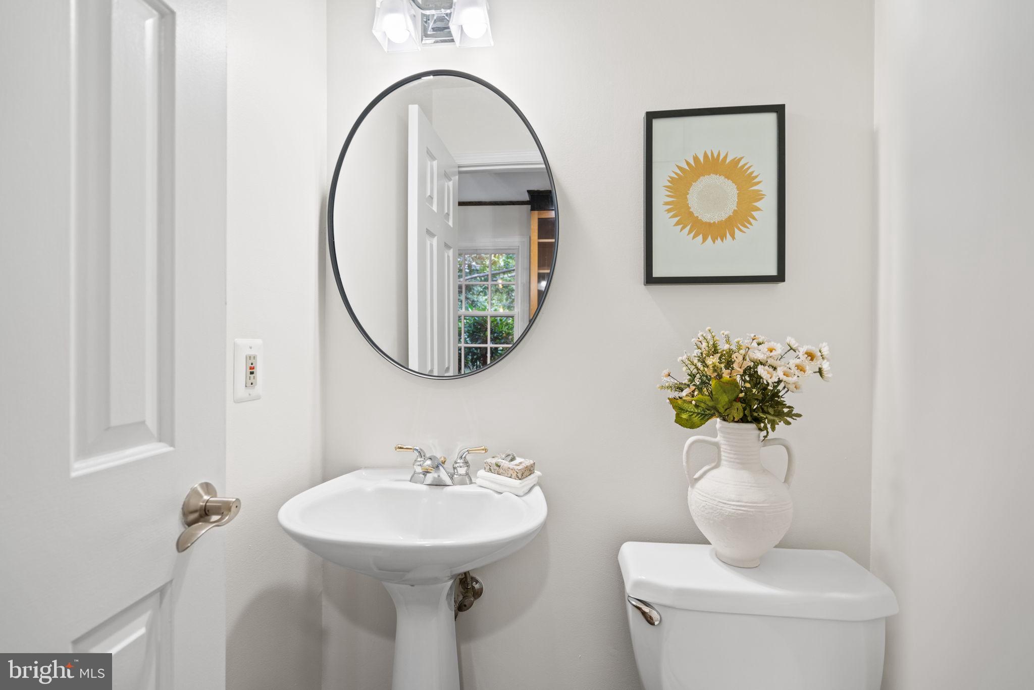 5303 Wakefield Road Bethesda, MD 20816 - Photo 45 of 53 Gallery Image 45