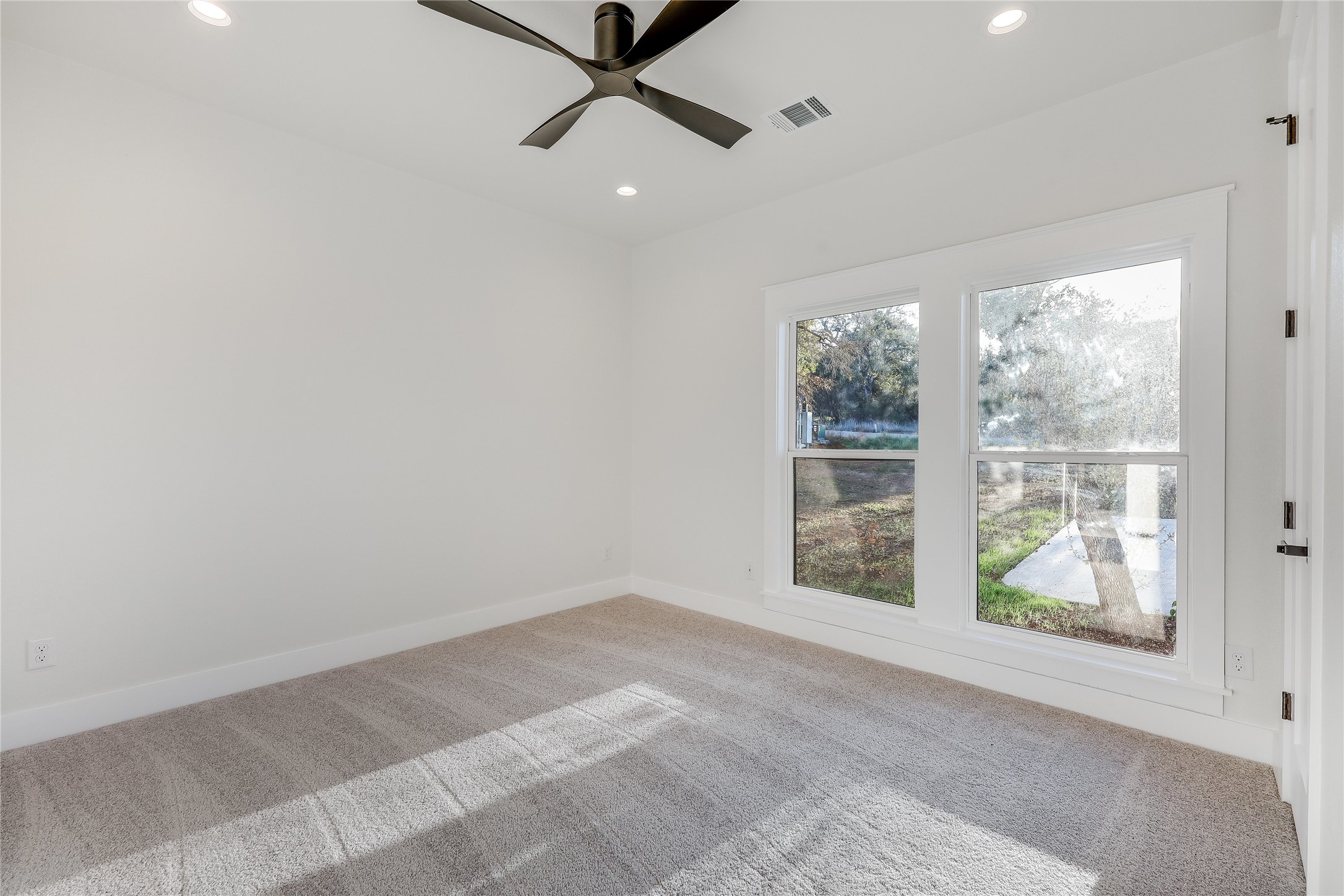 143 Keystone Ridge Buchanan Dam, TX 78609 - Photo 26 of 39