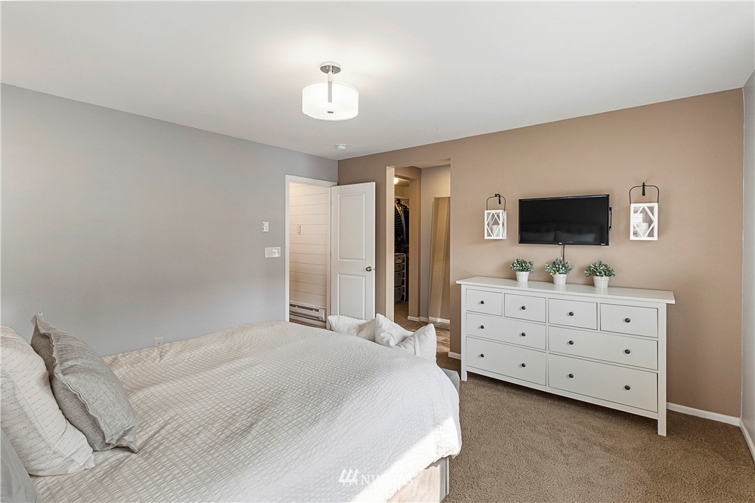 6632 High Point Drive Southwest Seattle, WA 98126 - Photo 19 of 39 Gallery Image 19