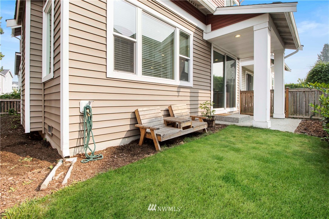 6632 High Point Drive Southwest Seattle, WA 98126 - Photo 31 of 39 Gallery Image 31
