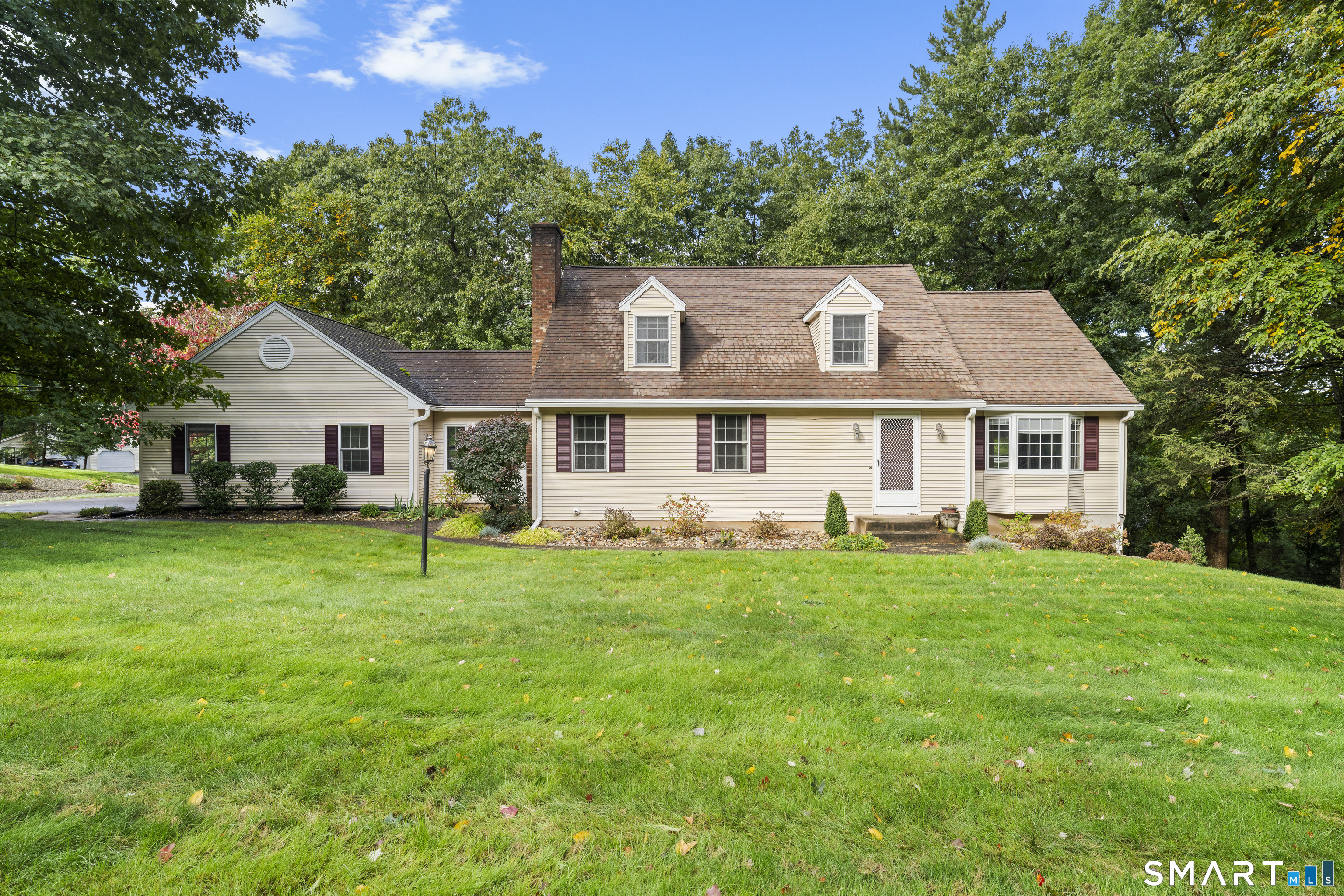 147 Tonica Spring Trail Manchester, CT 06040 - Photo 2 of 40 Gallery Image 2