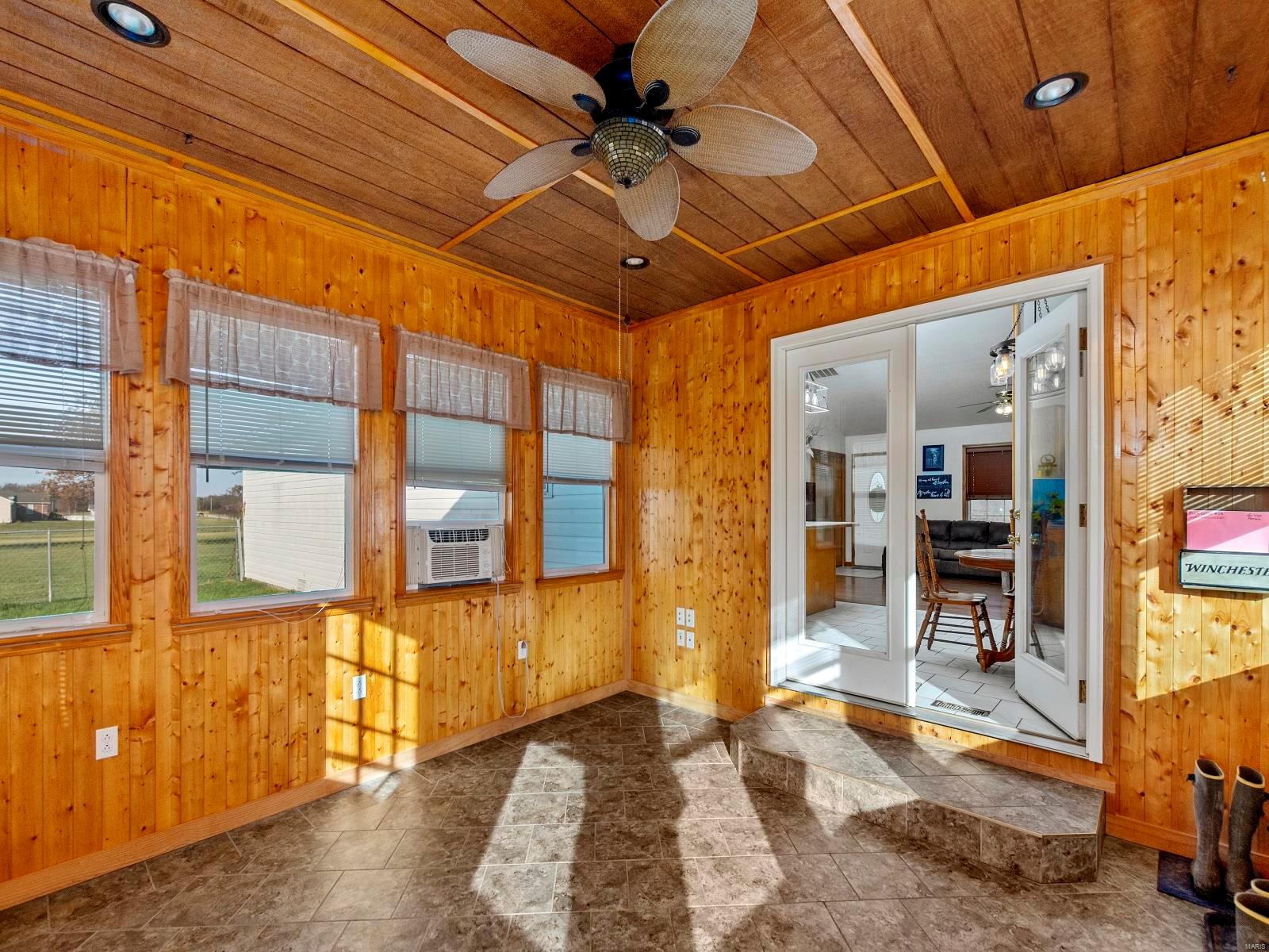 5461 G Road Waterloo, IL 62298 - Photo 29 of 48