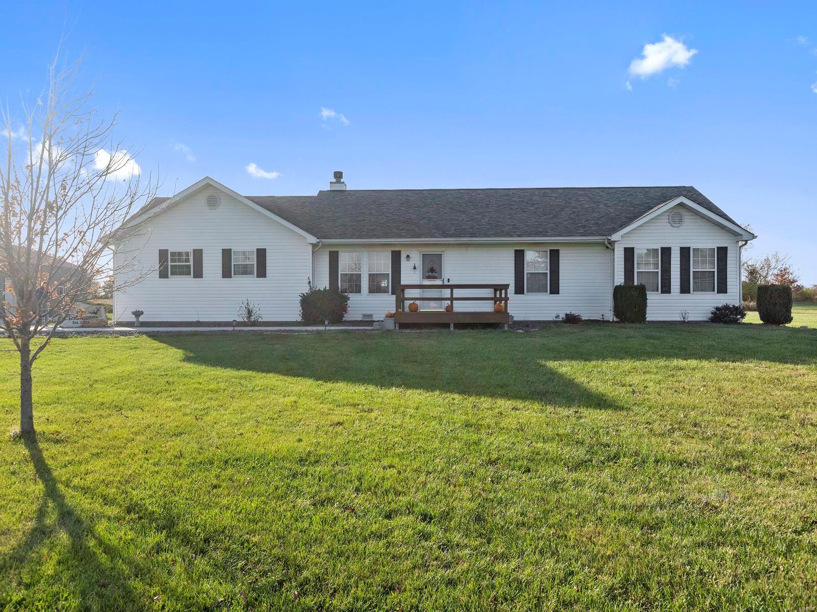 5461 G Road Waterloo, IL 62298 - Photo 3 of 48