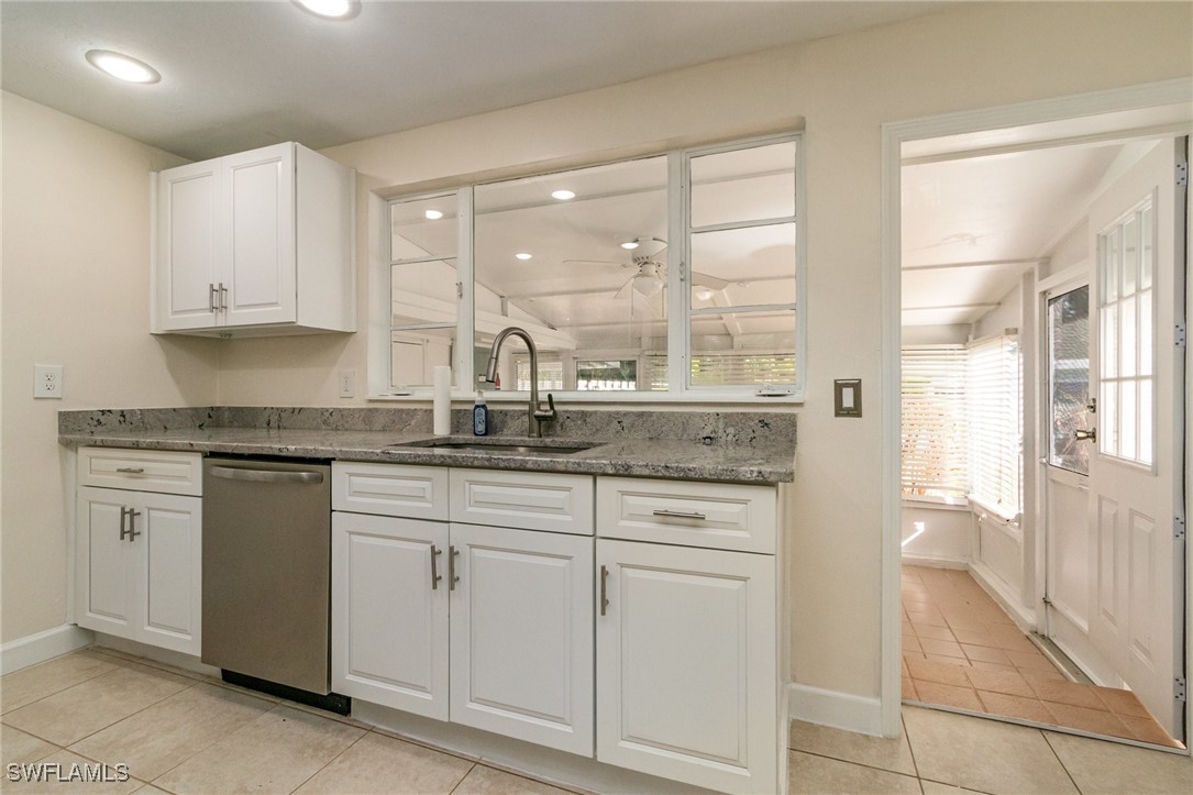 4464 East Riverside Drive Fort Myers, FL 33905 - Photo 7 of 27