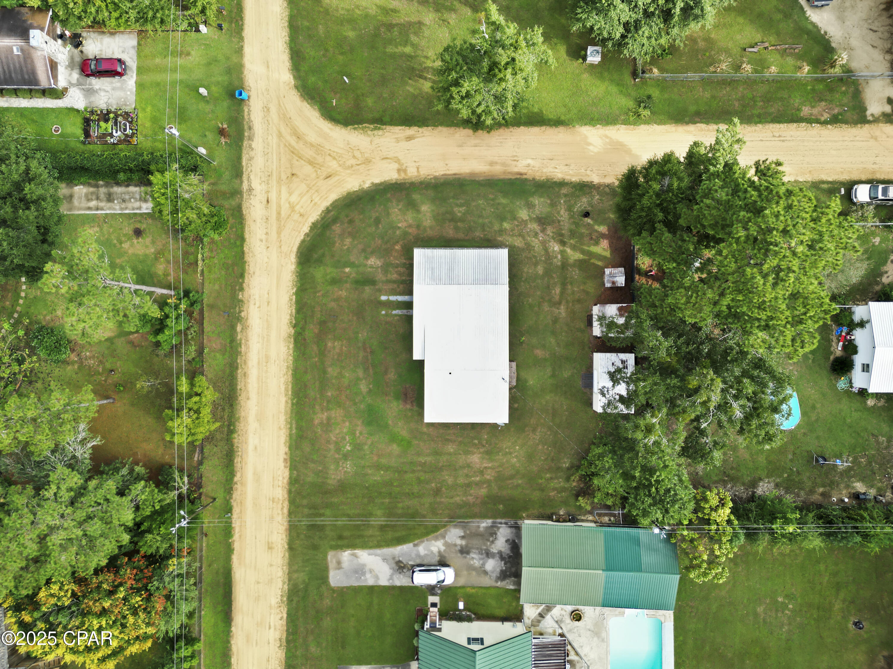 5227 Southeast Shellcracker Avenue Blountstown, FL 32424 - Photo 2 of 43