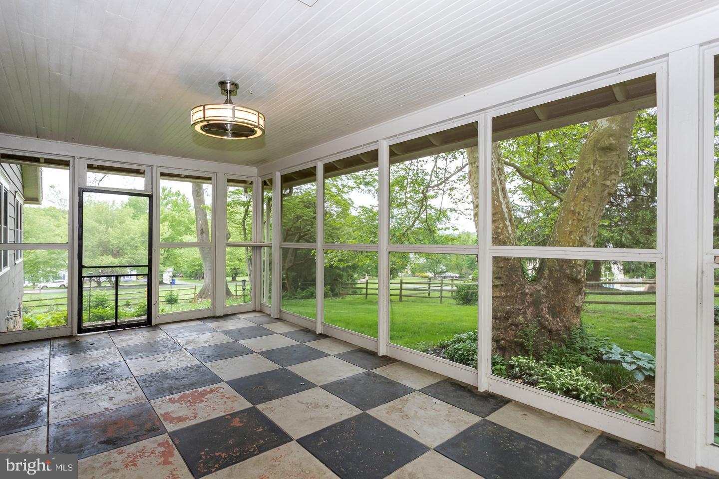 11 Natalie Road Thornton, PA 19373 - Photo 16 of 23 Gallery Image 16