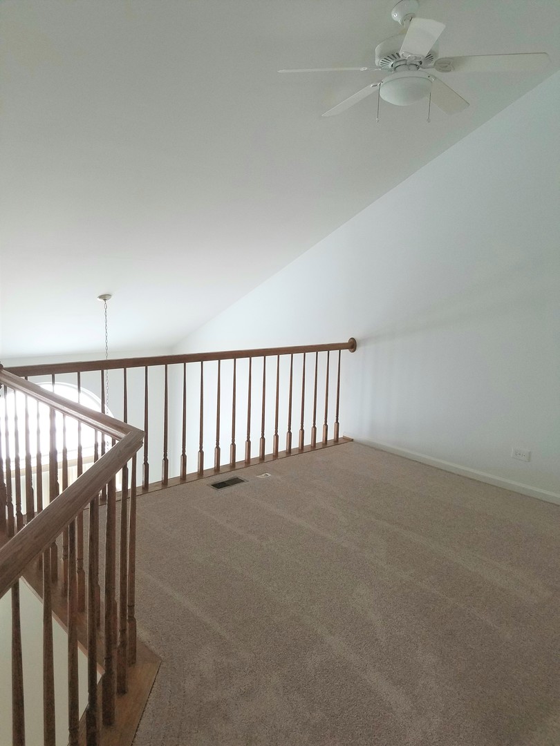 732 Ripple Brook Lane Elgin, IL 60120 - Photo 7 of 9