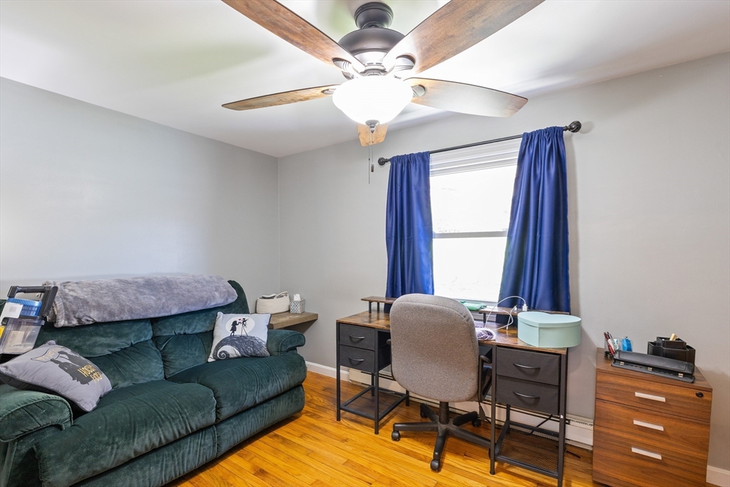 81 Sandy Hill Road Northampton, MA 01062 - Photo 16 of 33 Gallery Image 16