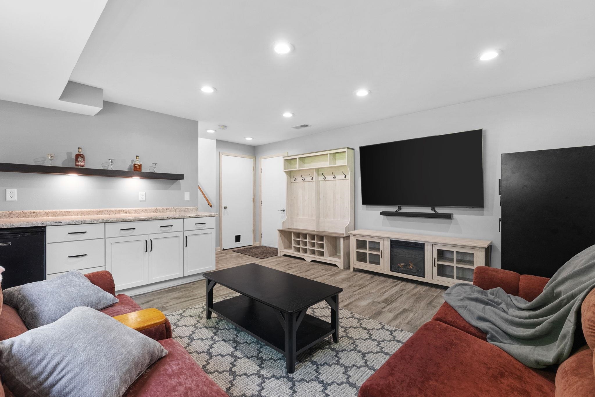 2722 Fell Madison, WI 53713 - Photo 24 of 33 Gallery Image 24