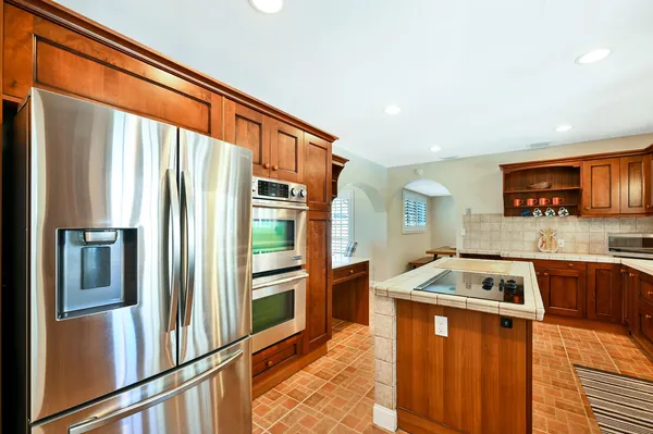 $5,900 | 904 Southeast 12th Street, Deerfield Beach, FL 33441