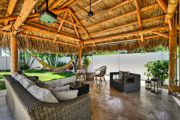 $5,900 | 904 Southeast 12th Street, Deerfield Beach, FL 33441