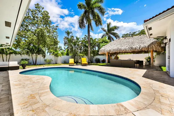 $5,900 | 904 Southeast 12th Street, Deerfield Beach, FL 33441