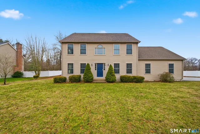 $550,000 | 4 Valley Brook Road, East Haddam, CT 06469