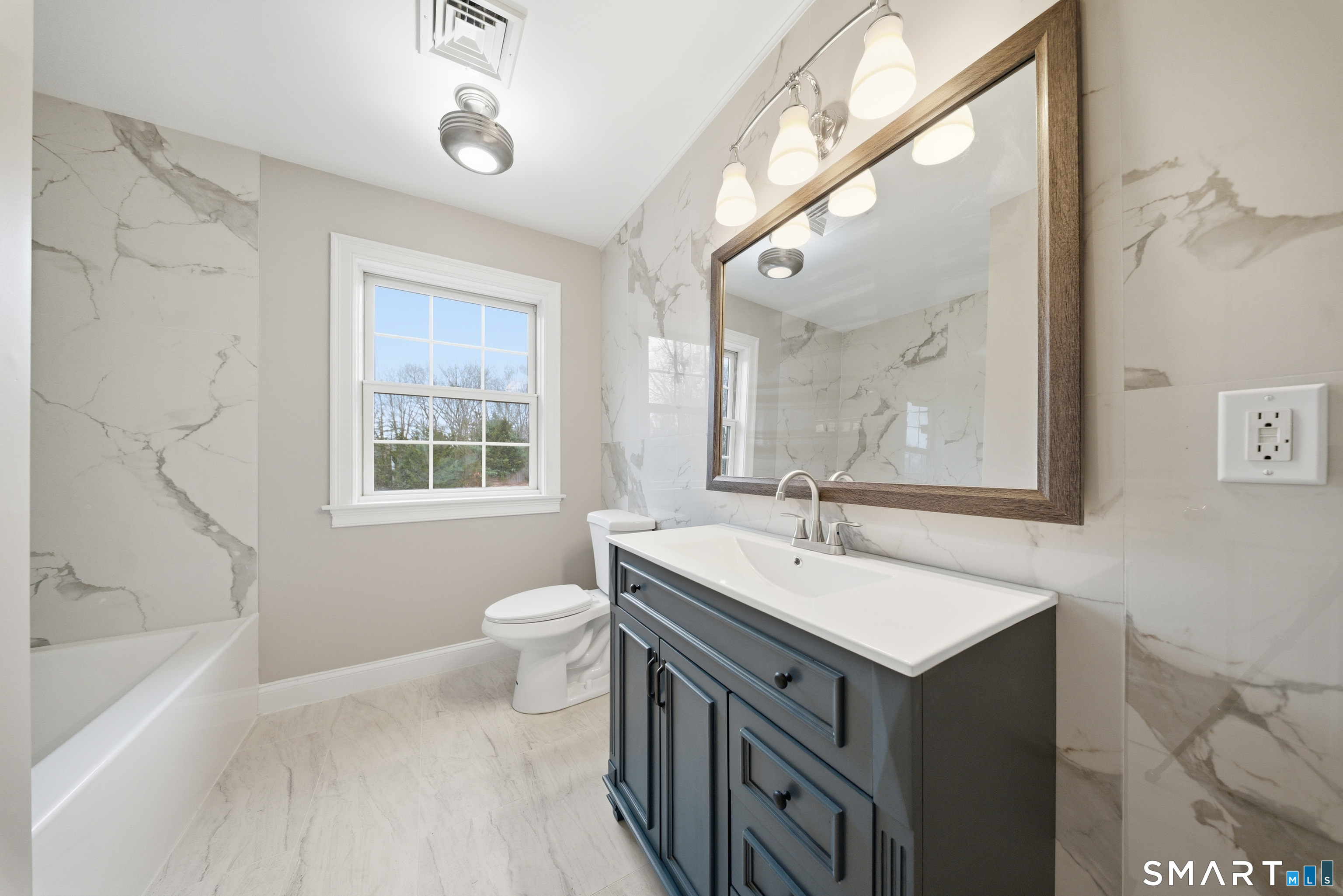 4 Valley Brook Road East Haddam, CT 06469 - Photo 23 of 40 Second floor full bathroom