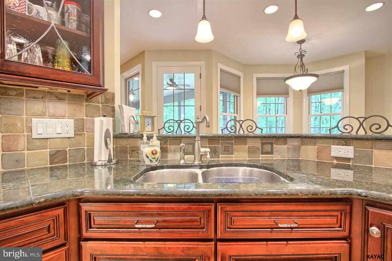 629 Owen Road York, PA 17403 - Photo 11 of 36 Gallery Image 11