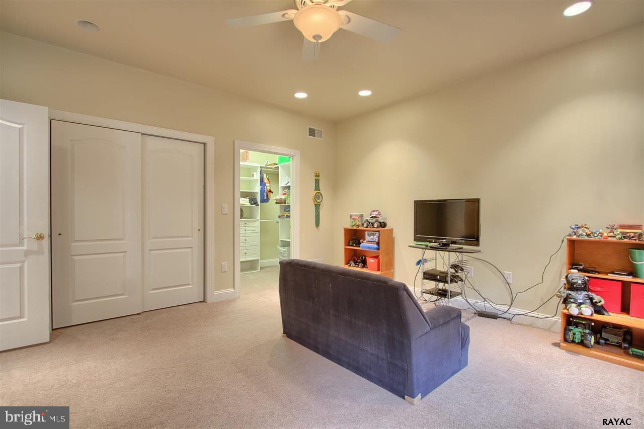 629 Owen Road York, PA 17403 - Photo 24 of 36 Gallery Image 24
