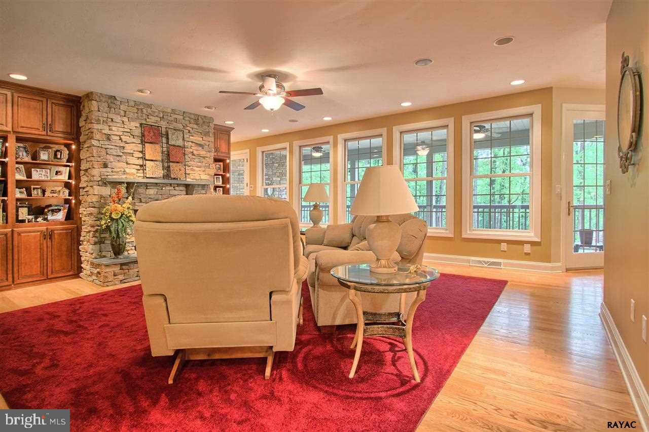 629 Owen Road York, PA 17403 - Photo 7 of 36 Gallery Image 7