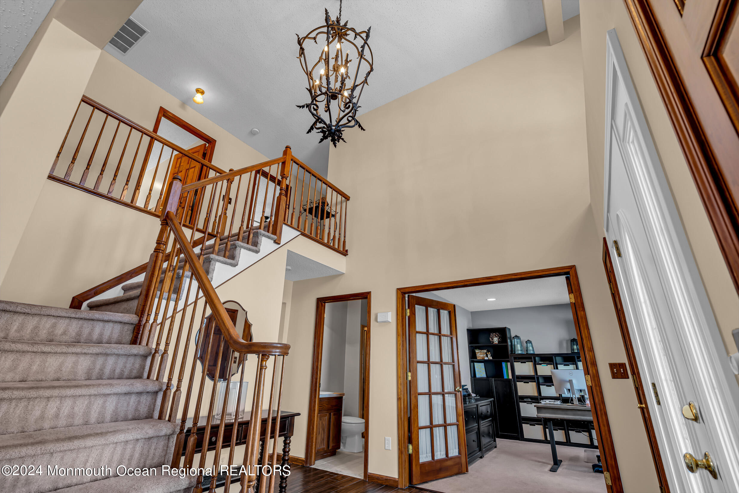 63 West Shenendoah Road Howell, NJ 07731 - Photo 13 of 107 5 (4)