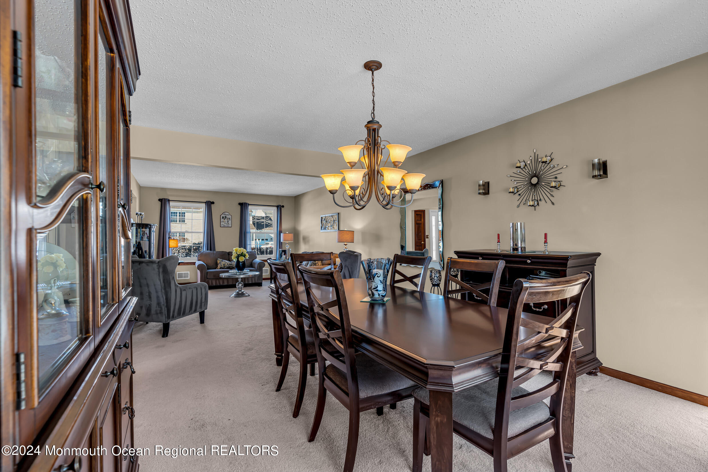 63 West Shenendoah Road Howell, NJ 07731 - Photo 32 of 107 5 (24)