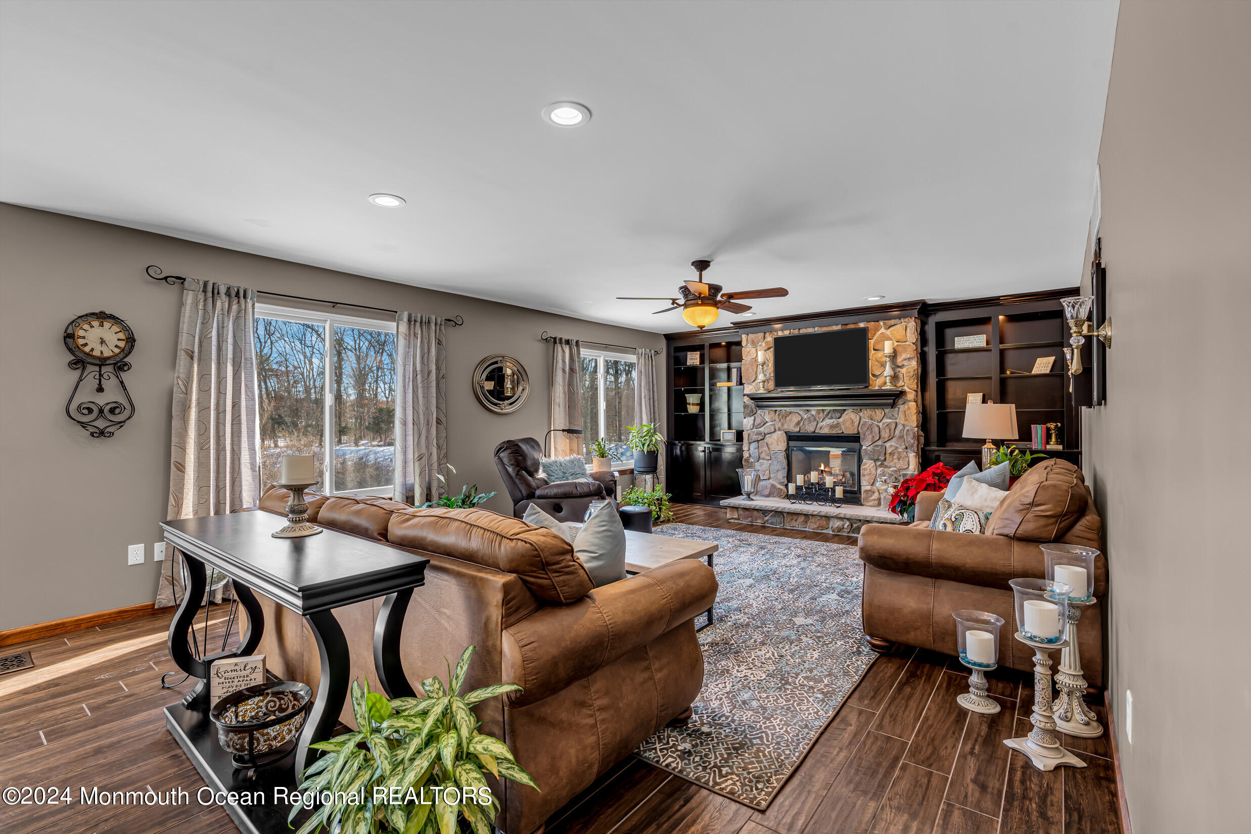 63 West Shenendoah Road Howell, NJ 07731 - Photo 46 of 107 5 (45)