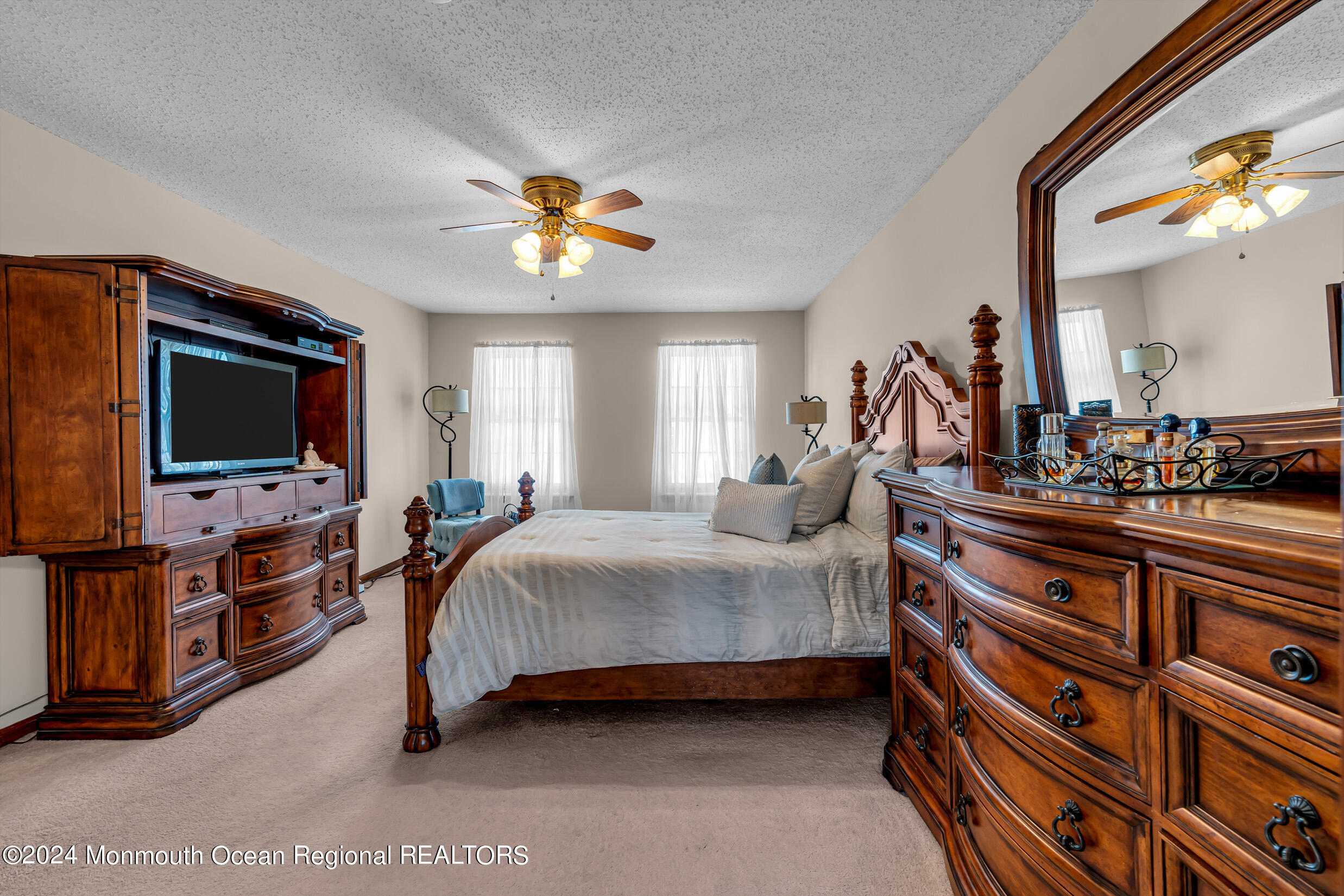 63 West Shenendoah Road Howell, NJ 07731 - Photo 85 of 107 5 (86)