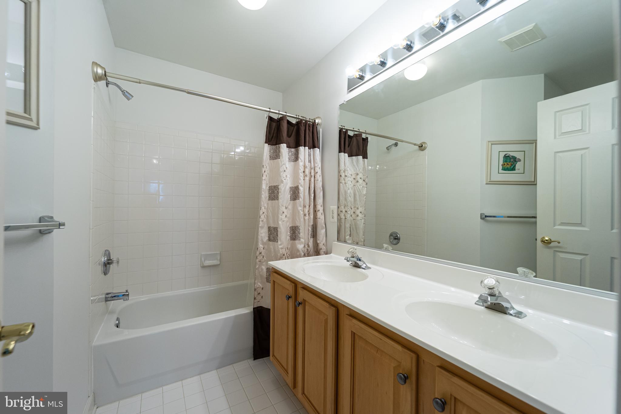 907 Longbow Road Mount Airy, MD 21771 - Photo 27 of 42 Gallery Image 27