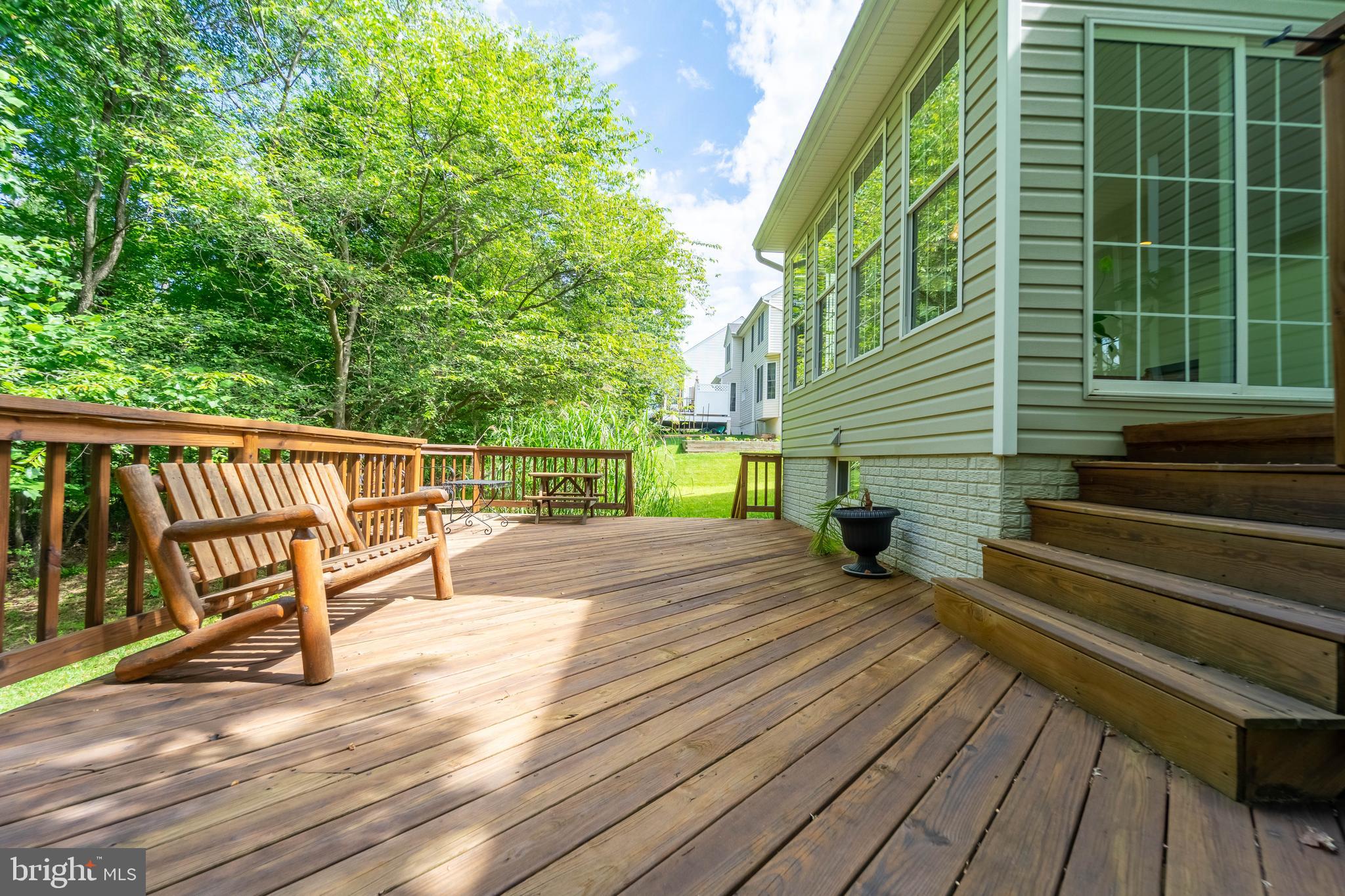 907 Longbow Road Mount Airy, MD 21771 - Photo 4 of 42 Gallery Image 4