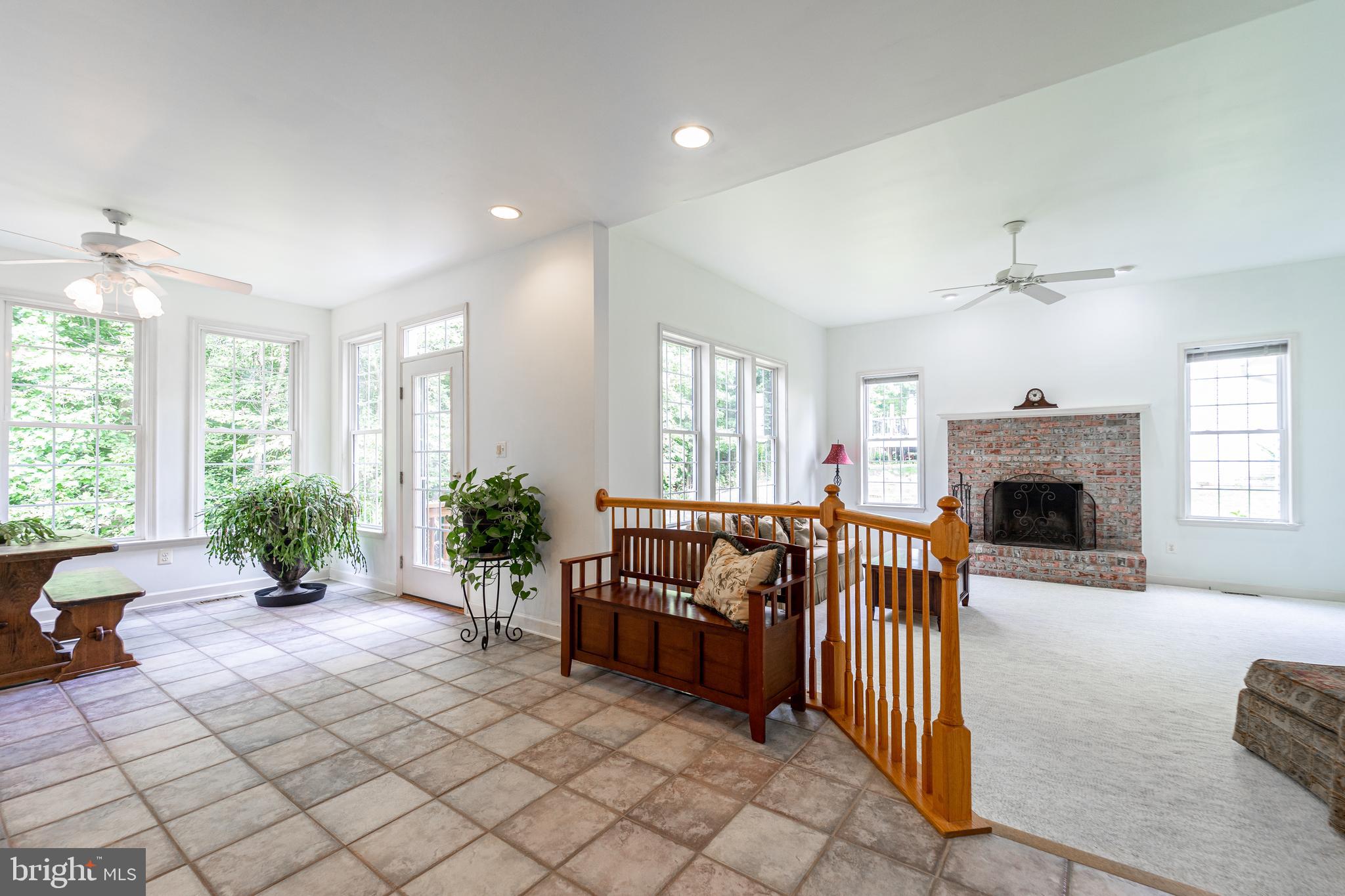 907 Longbow Road Mount Airy, MD 21771 - Photo 8 of 42 Gallery Image 8