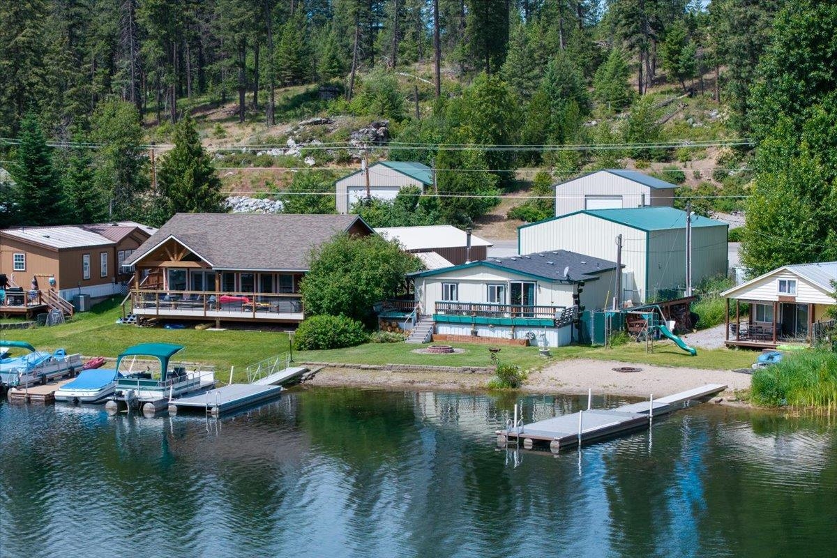 5292 North Shore Diamond Lake Road Newport, WA 99156 - Photo 11 of 40