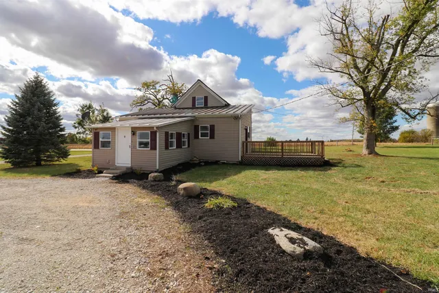 $249,900 | 8829 South 27th Highway, Portland, IN 47371
