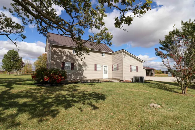 $249,900 | 8829 South 27th Highway, Portland, IN 47371