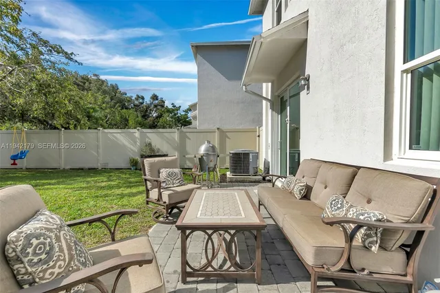 $4,500 | 1827 Lake Cove Drive, Lake Worth, FL 33460