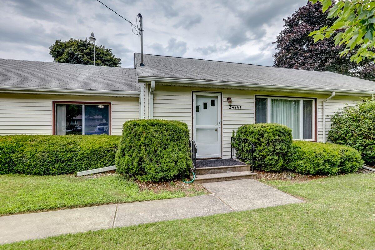 3400 Seymour Road Jackson, MI 49201 - Photo 2 of 35 3400 Seymour Road, Jackson, MI-6.jpg-SMA