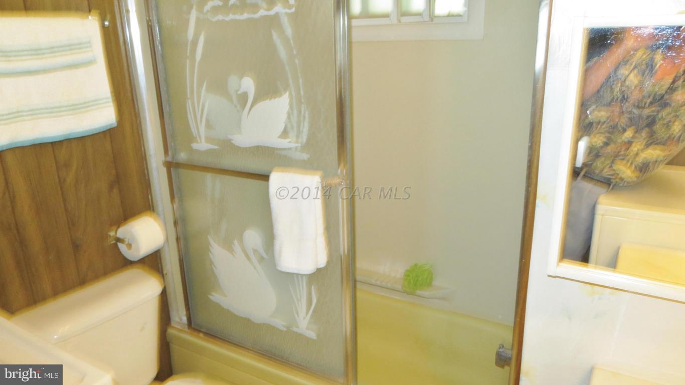 13335 Colonial Road Ocean City, MD 21842 - Photo 25 of 42 Gallery Image 25